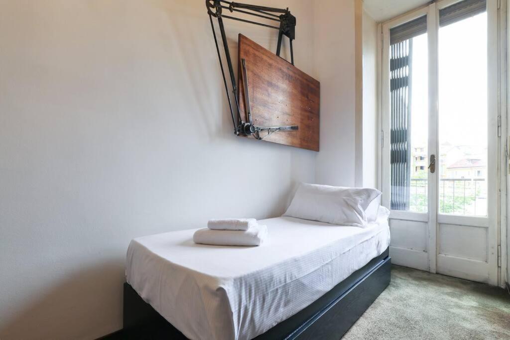 Contempora - Trilocale P.le Susa * Milan