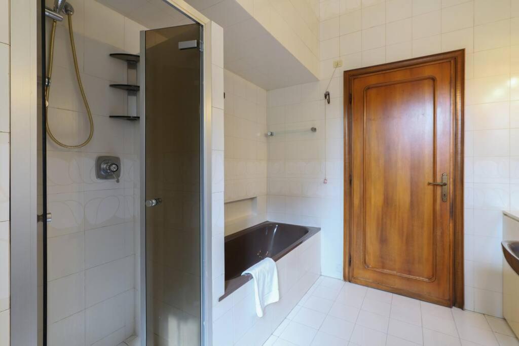 Contempora - Trilocale P.le Susa Milan